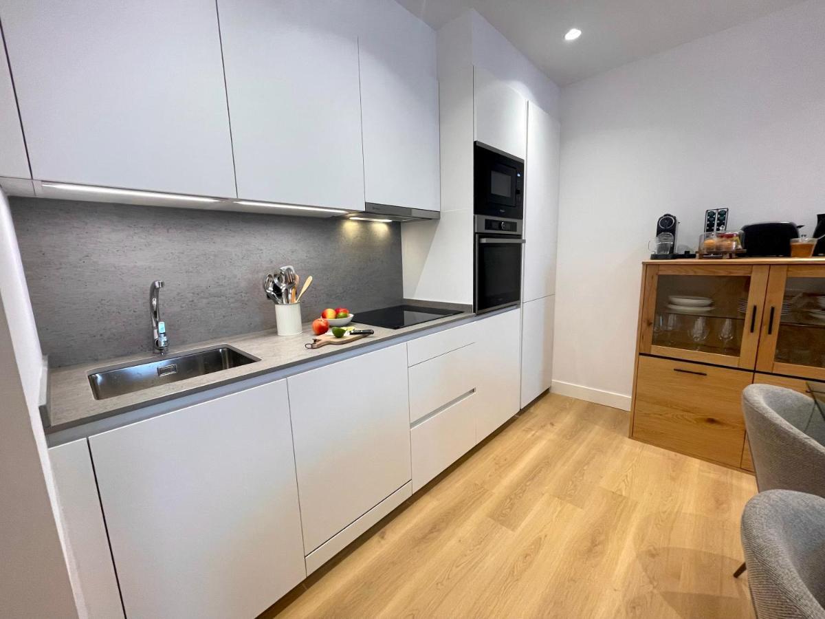 Apartamento Mentura Centro De San Sebastian Parking Free Buitenkant foto